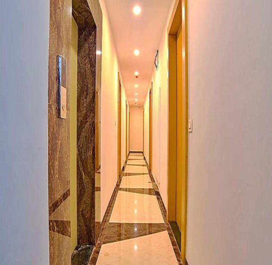 FabHotel Destiny 54 Indore Buitenkant foto